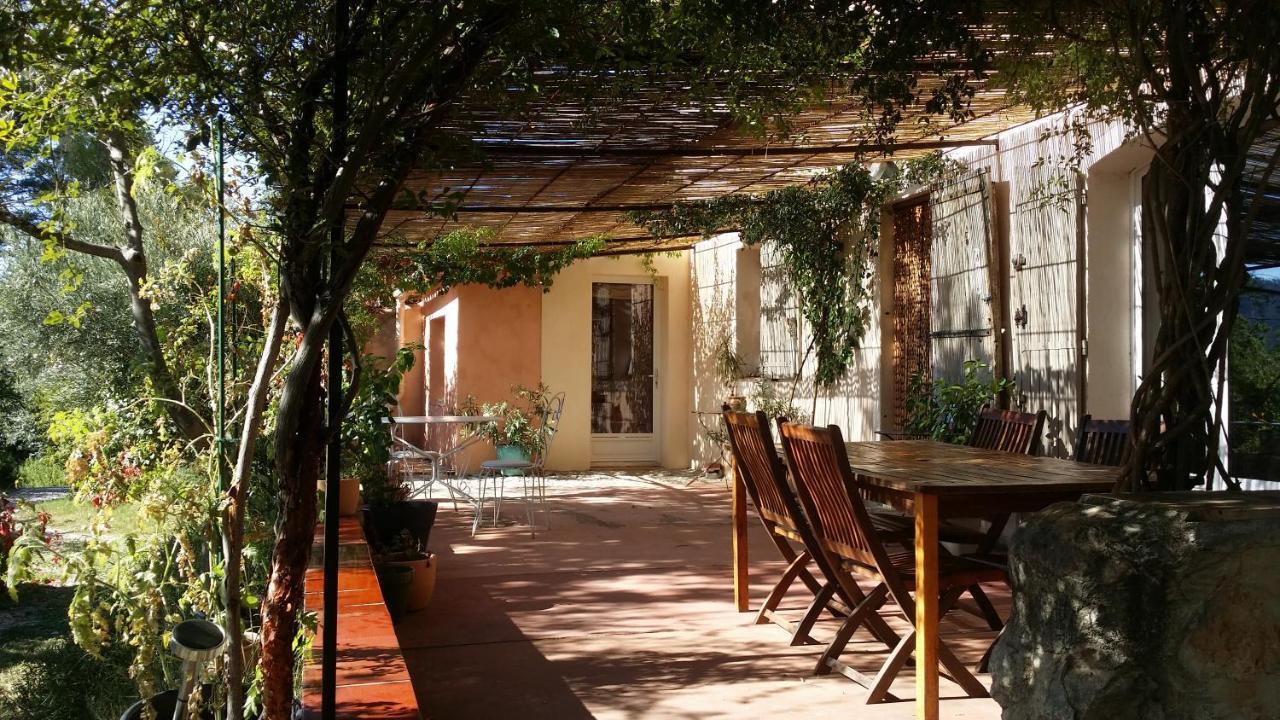 Les Oliviers Hotel Moustiers-Sainte-Marie Bagian luar foto