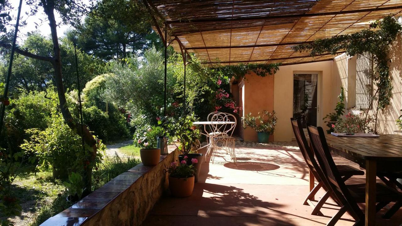 Les Oliviers Hotel Moustiers-Sainte-Marie Bagian luar foto